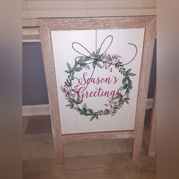 Large Christmas Holiday Season's Greetings Floor Sign - Picture 2 of 5